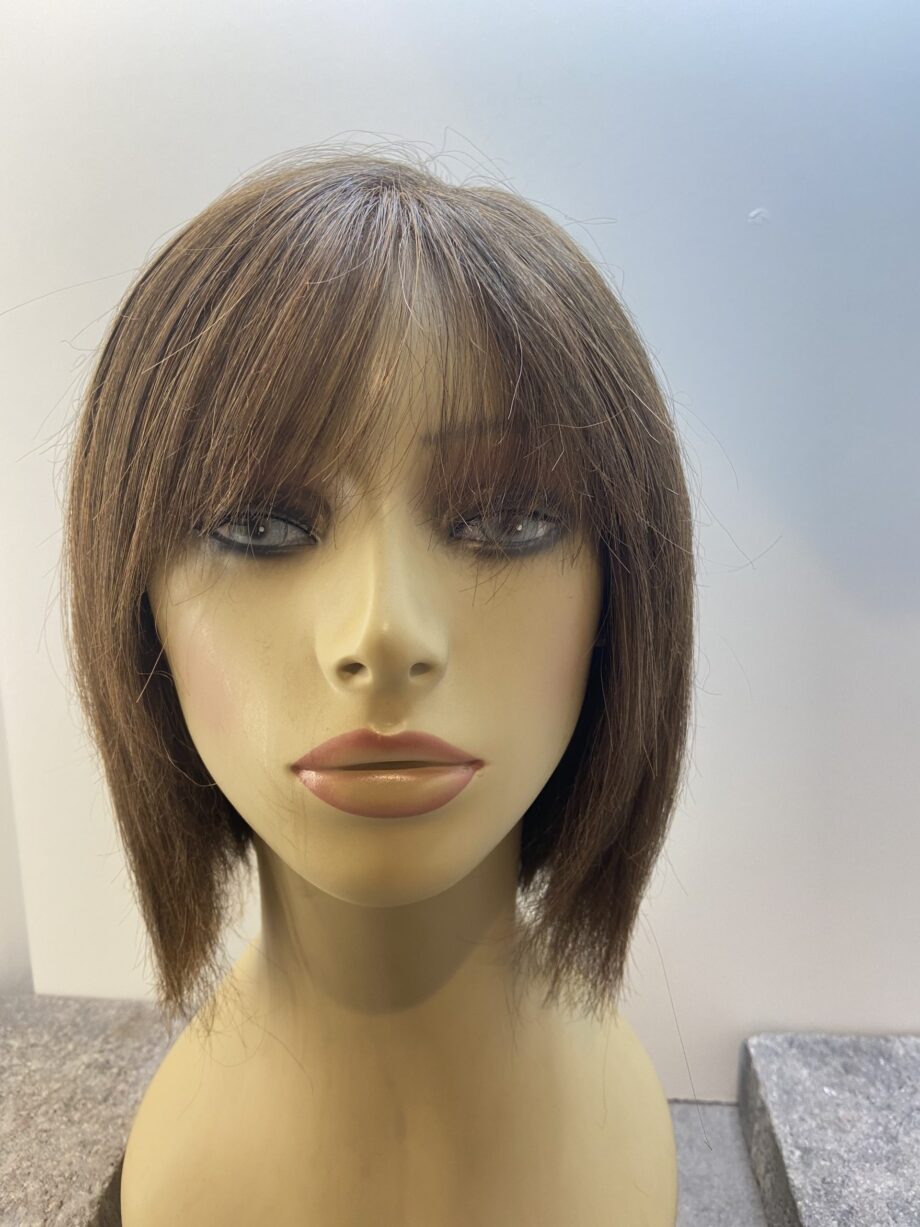 Highlighted Brown wig. Brms21