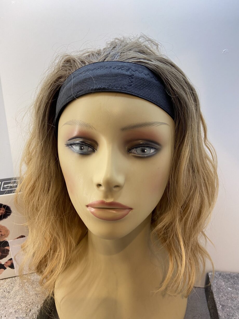 Blonde rooted hair band wig. Bblmw218