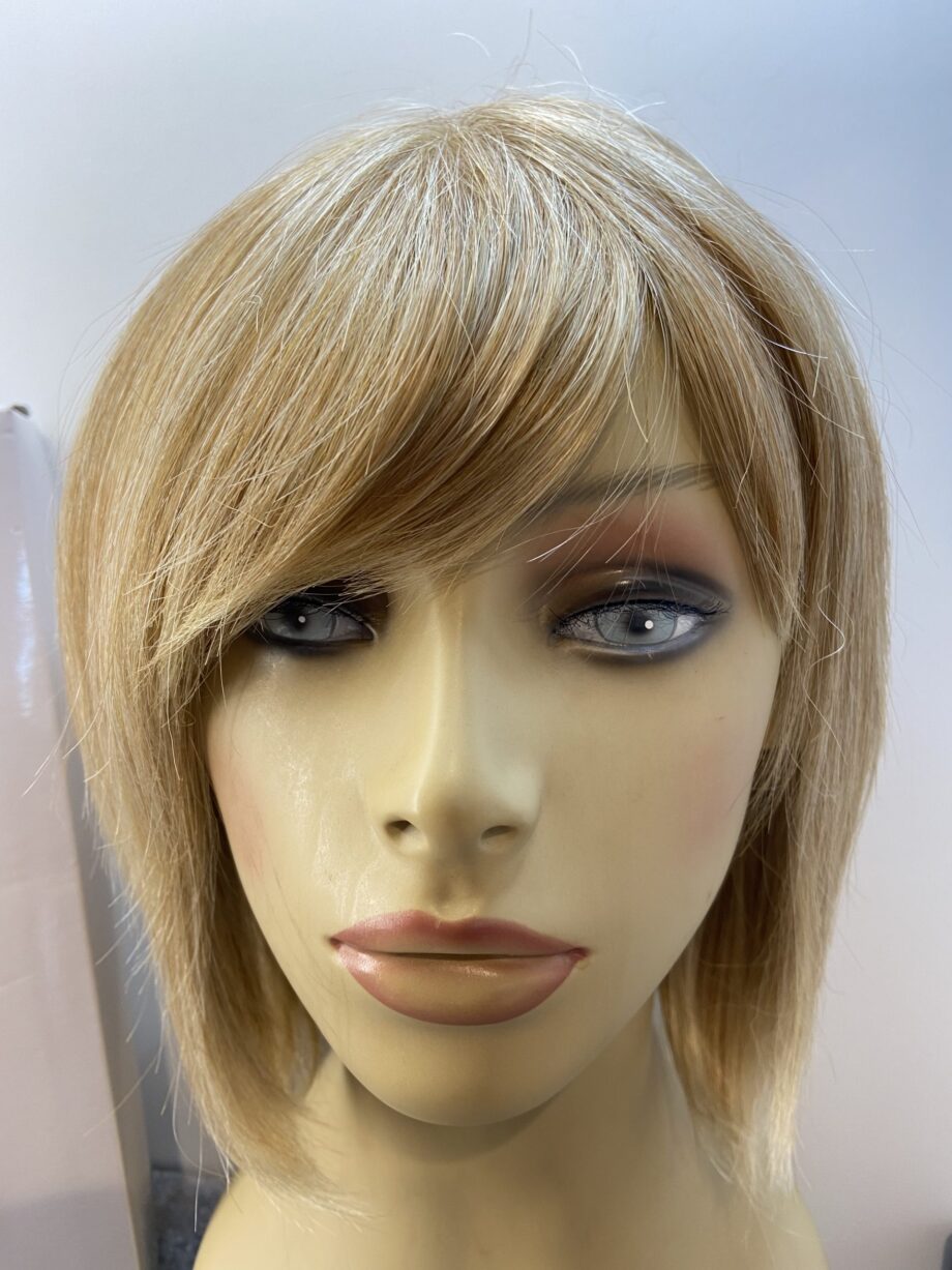 Soft cap feather blonde wig. Bblms216