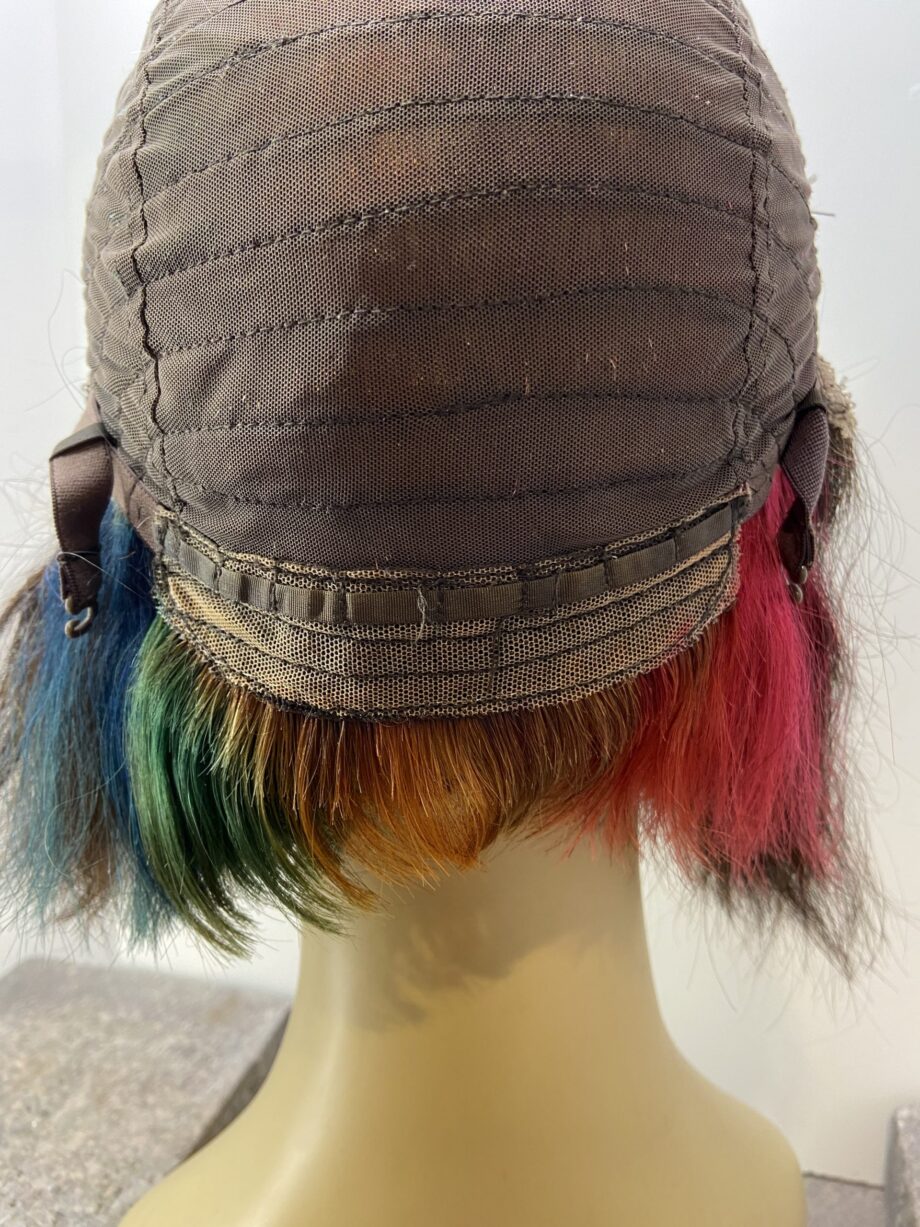 Brown wavy with coloured ends. Brmw41