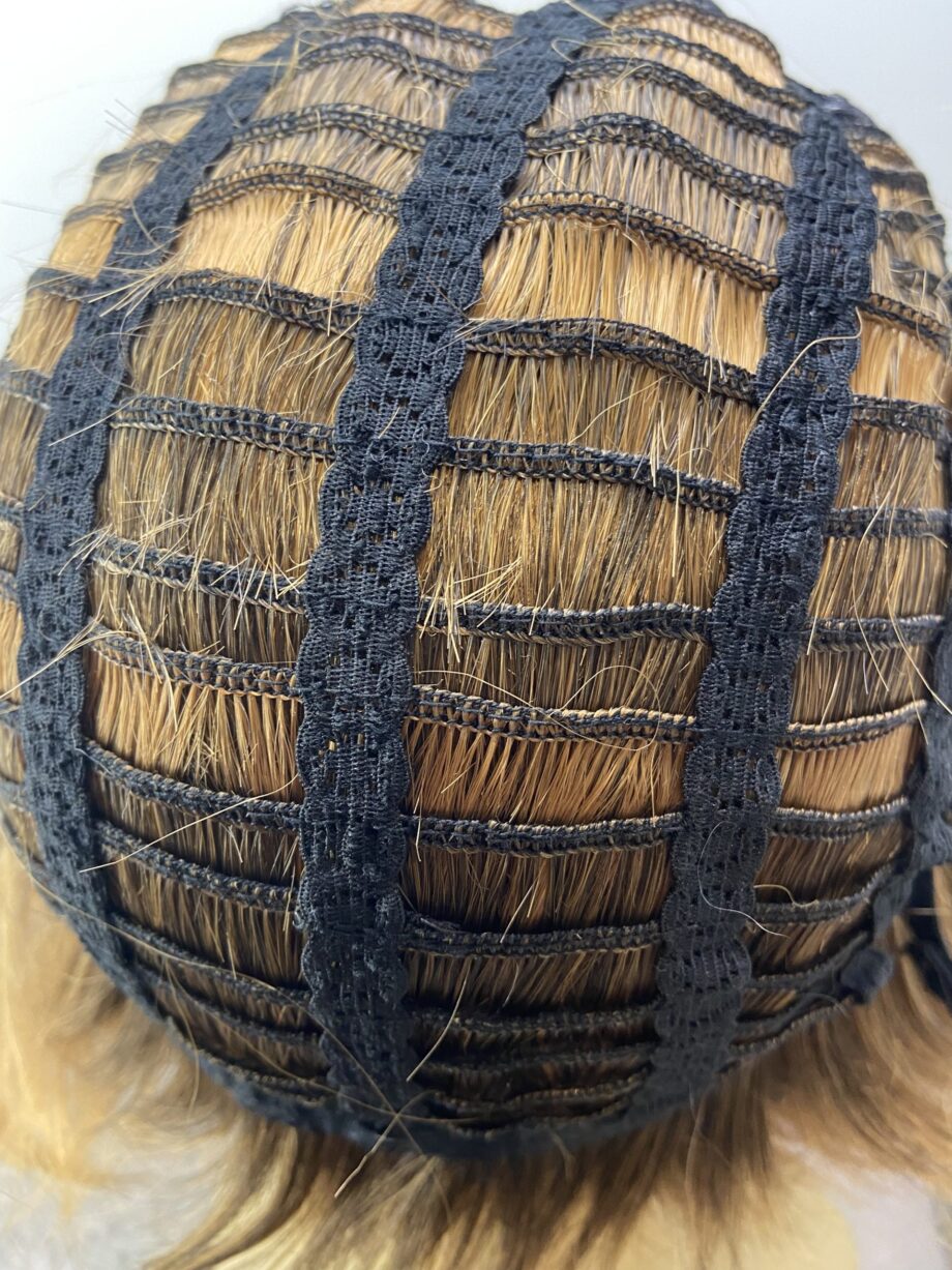 Copper mid length wig. Brms311