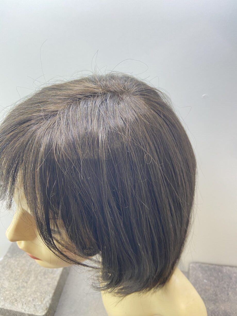 Dark shiny brown wig. Brms312