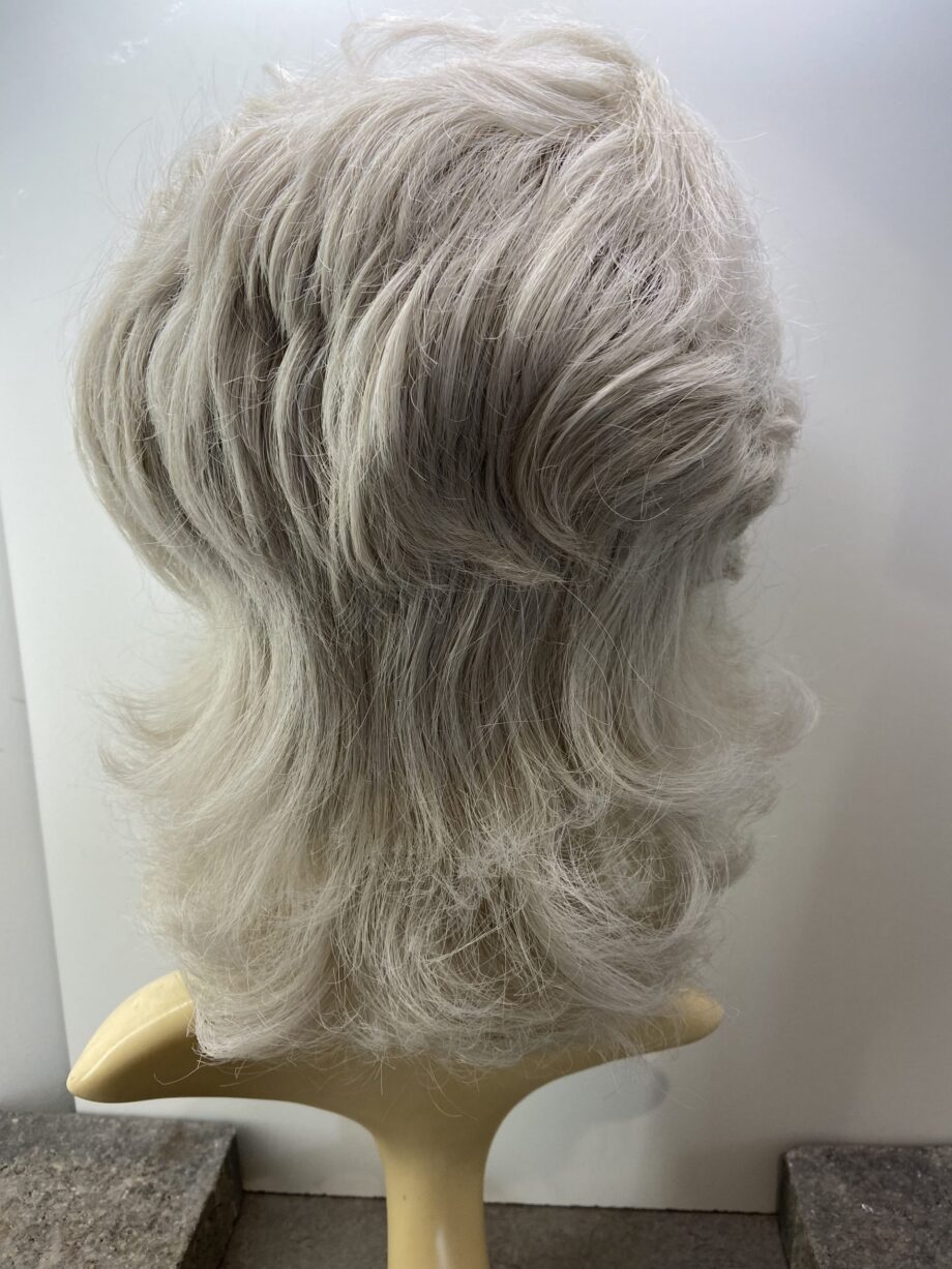 Silver long curly wig. Soft cap. Glc317