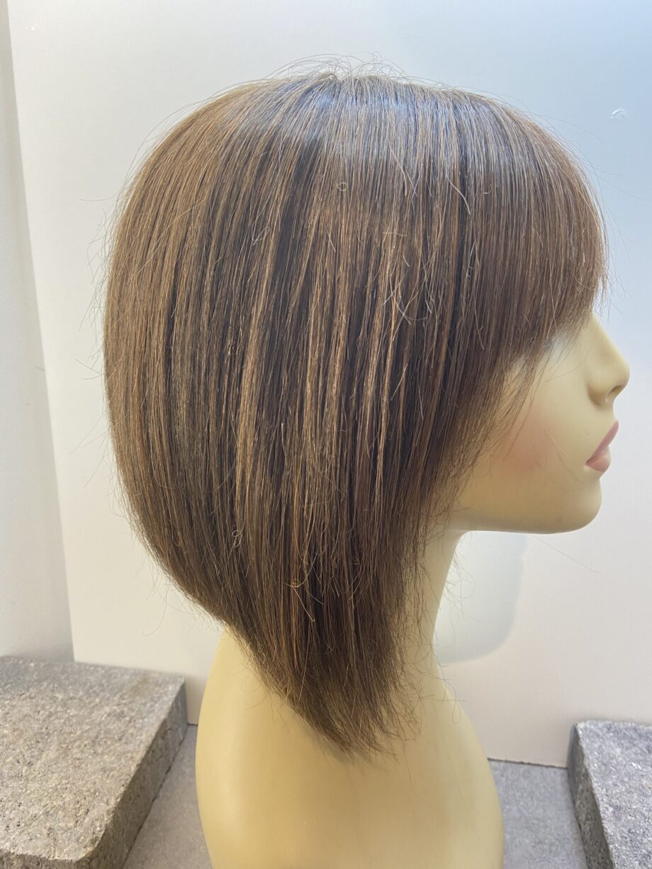 Highlighted Brown wig. Brms21