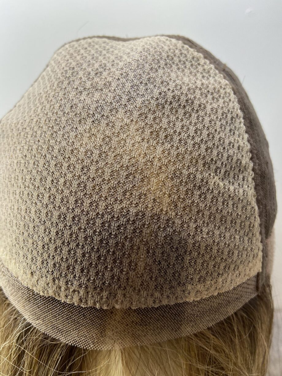 Long ginger soft cap wig. Bblls253