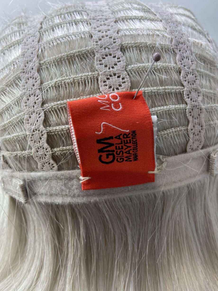 New silver designer wig. Bwms244