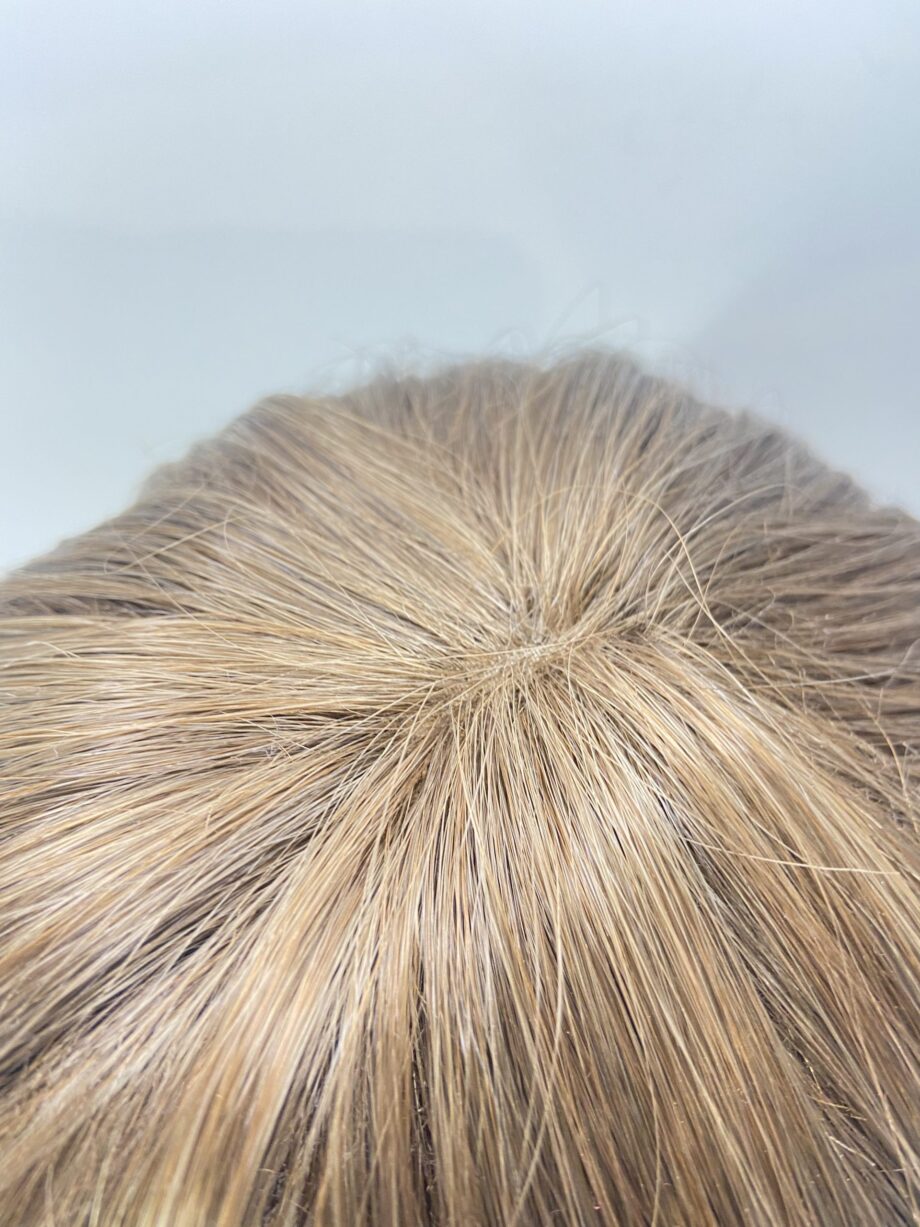 Stunning brown wig. Bbrms241