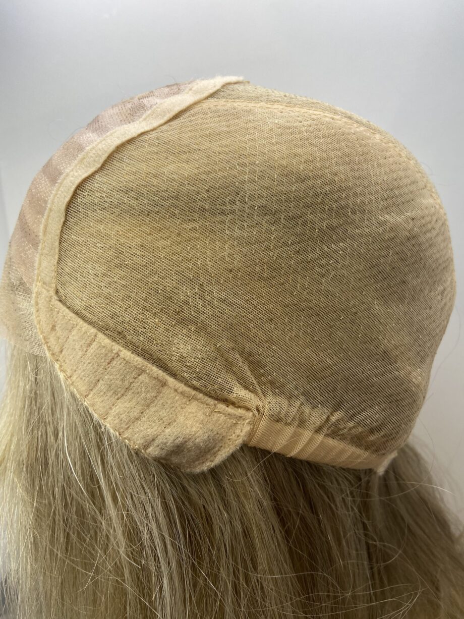 Long soft cap blonde wig. Blls51