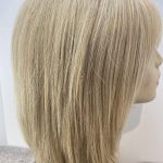 Shiny blonde long wig. Blls54