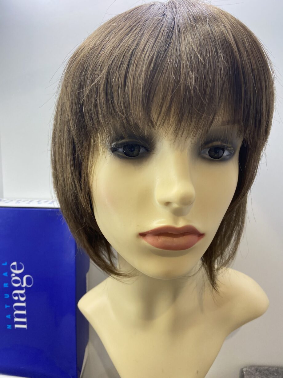 Stunning brown wig. Bbrms241