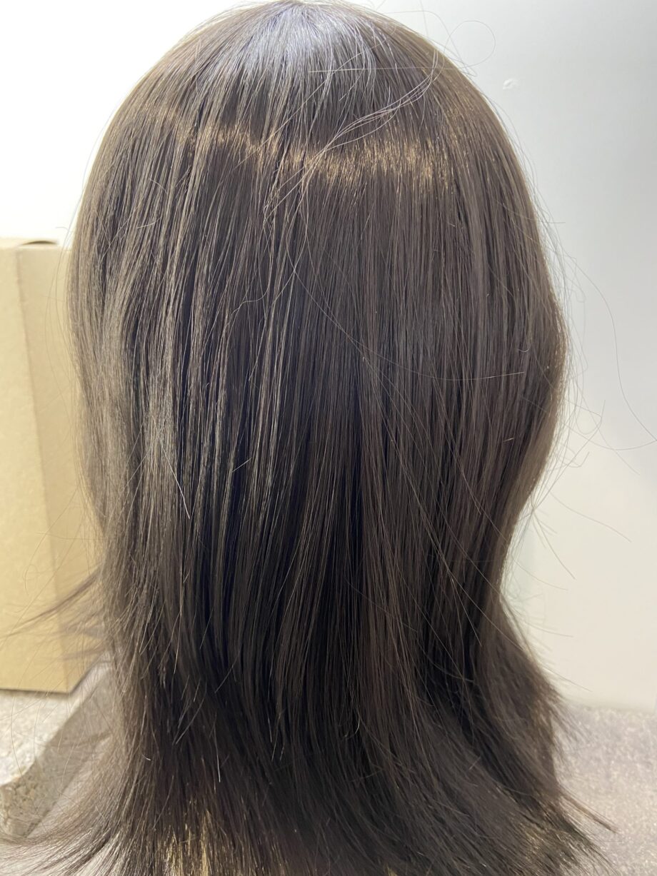 Silky dark brown long wig. Bblls254