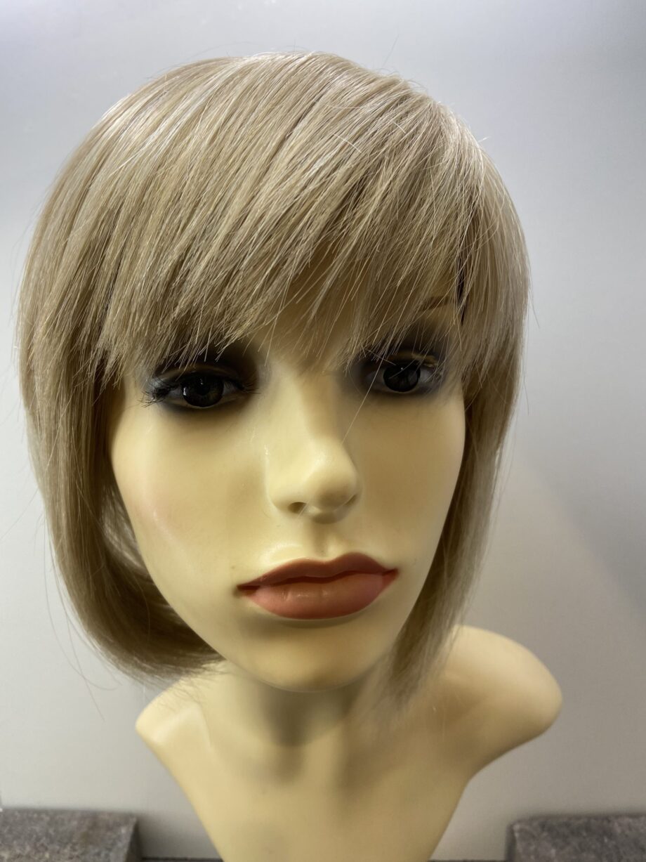 Blonde bob wig. Blms334