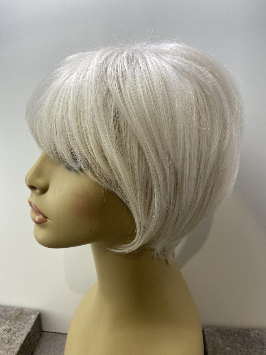 Snow White short wig. Gss338
