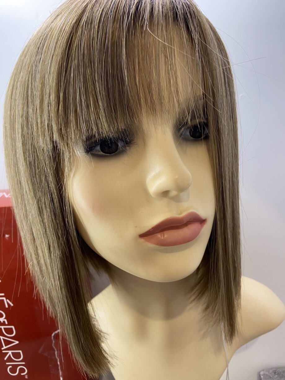 New spring honey sleek wig. Bblms252