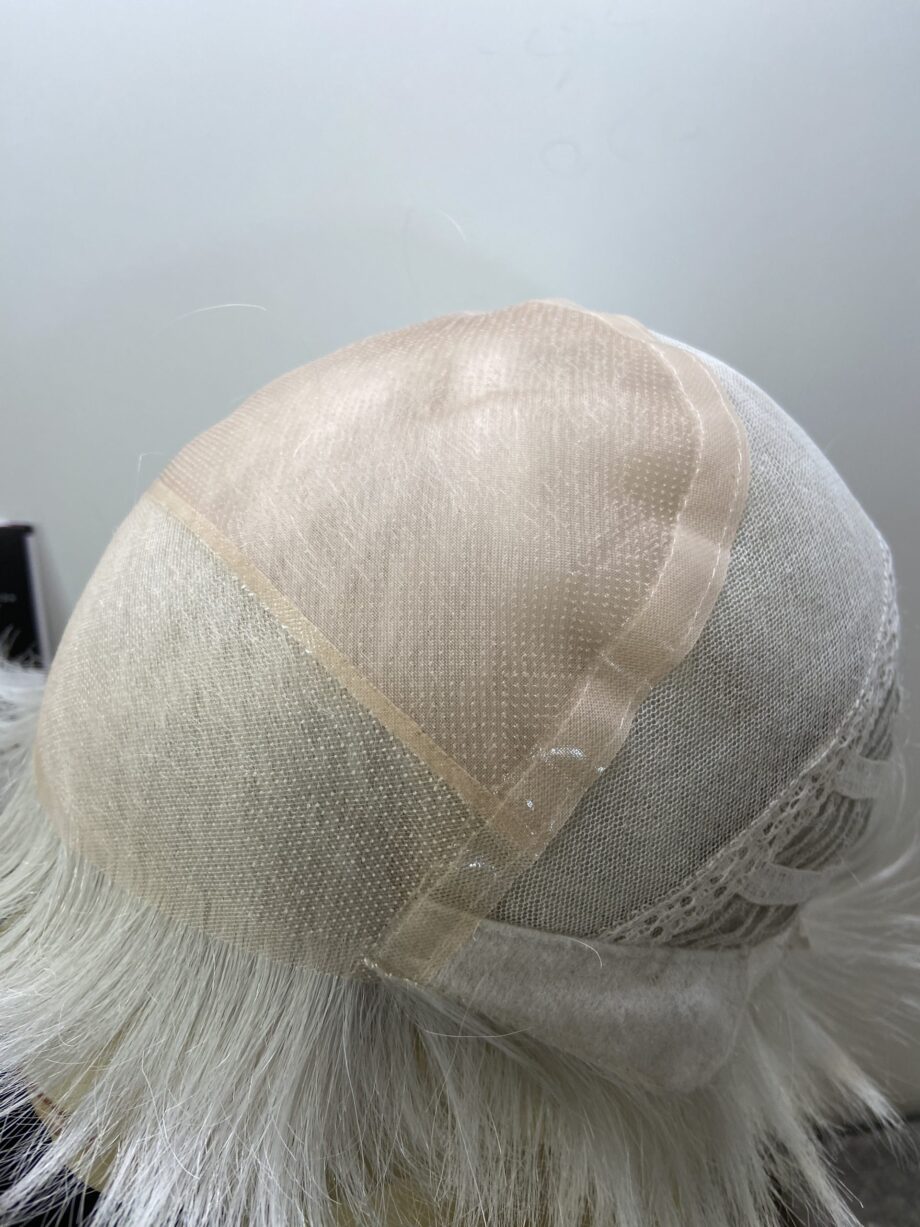 Silver smart Snow White wig. Gsss250