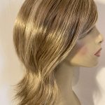 Blonde highlighted long wig. Bllw5154