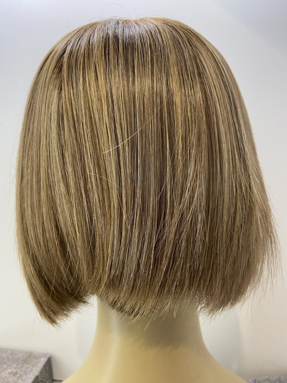 Light brown stylish wig. Brms718
