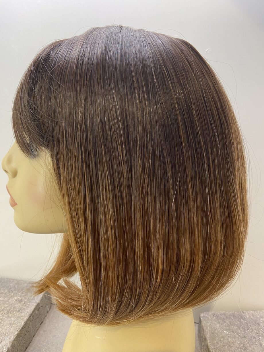 Brown rooted wig. Brms709