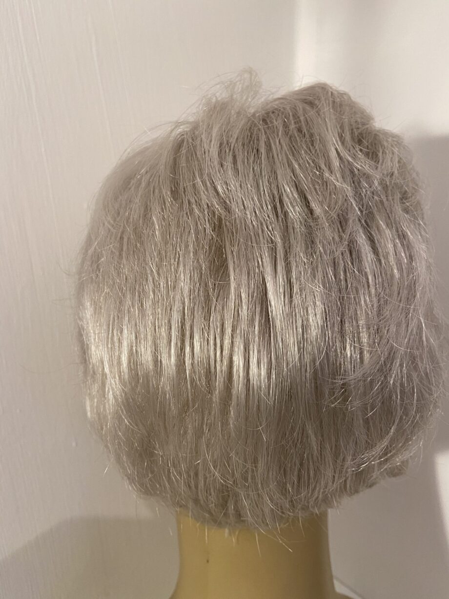 Stylish silver grey soft cap wig. Gsw736