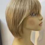 Blonde mid length wig. Bblms276