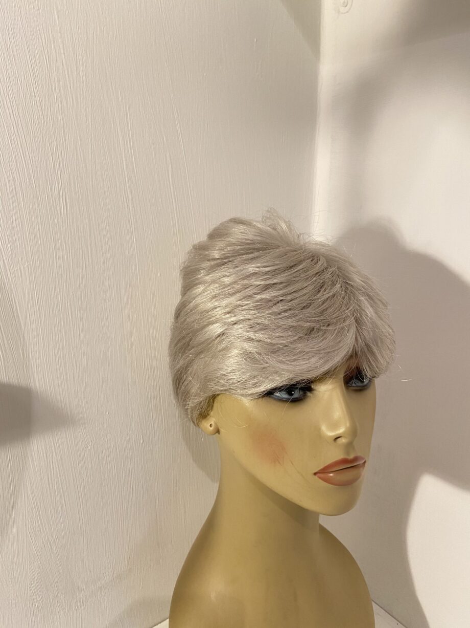 Stylish silver grey soft cap wig. Gsw736