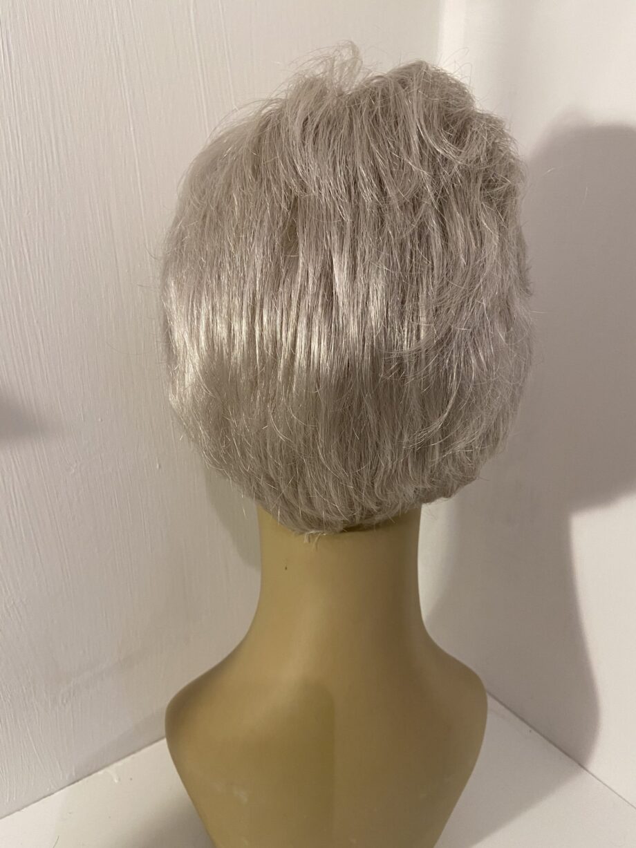 Stylish silver grey soft cap wig. Gsw736