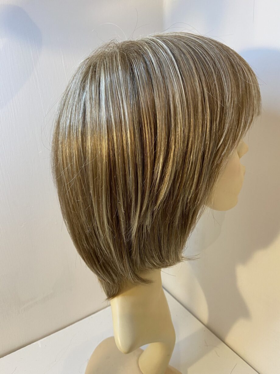 Blonde highlighted Rene of Paris collection. Blms5169