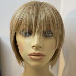 Blonde mid length wig. Bblms276