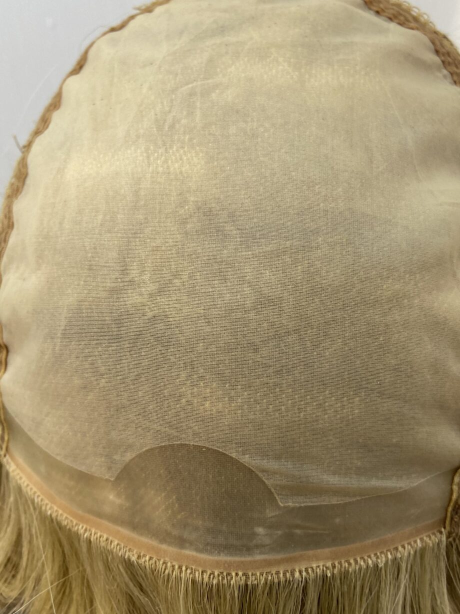Blonde mid length wig. Bblms276