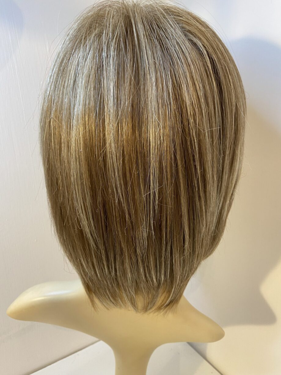 Blonde highlighted Rene of Paris collection. Blms5169
