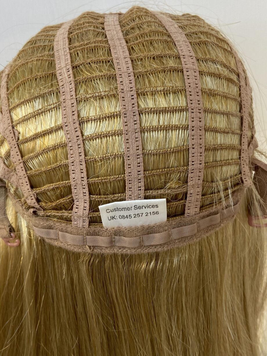As new long blonde wig. Blls741
