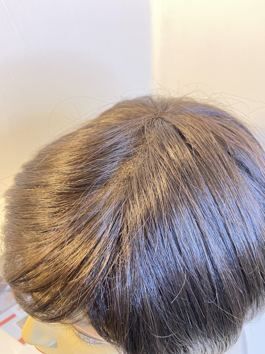 Dark Brown shiny new wig. Pplbrms468