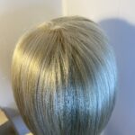 Creamy Beautiful blonde mid length new wig. Bblms294