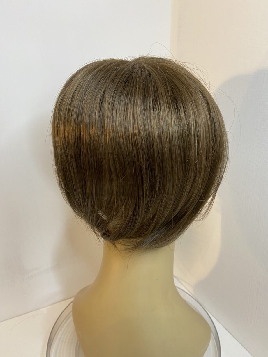 New brown topper. Brss592