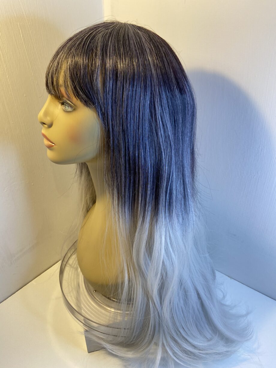 Rooted silver grey long wig. Gls752