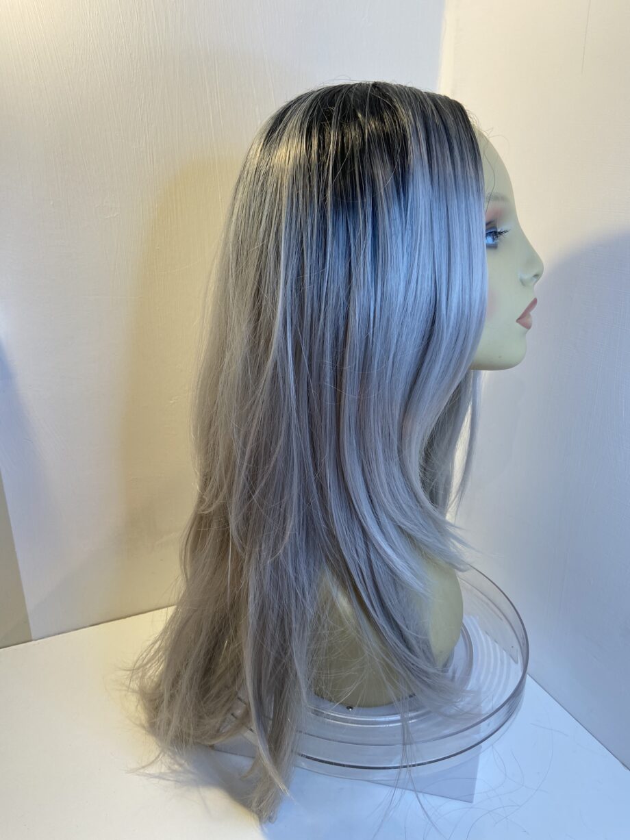 Rooted silver grey long wig. Gls756
