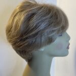 Stylish boxed blonde wig. Bblss287
