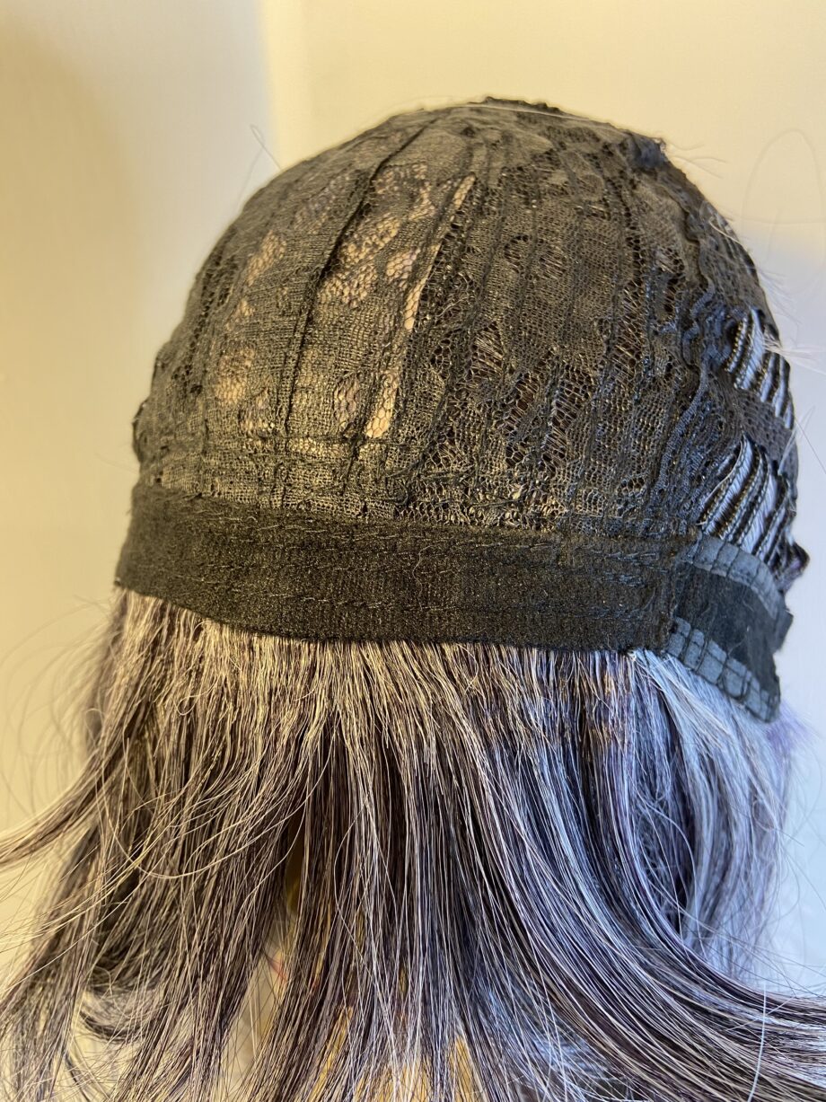 Rooted silver grey long wig. Gls752