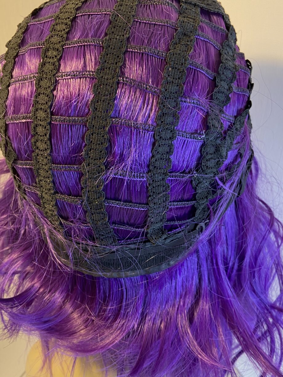 Gorgeous purple new wig. Pumw754