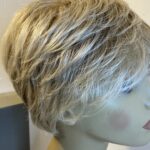 Raquel Welch blonde wig. Bblss306