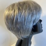 Silver grey short wig. Gss41