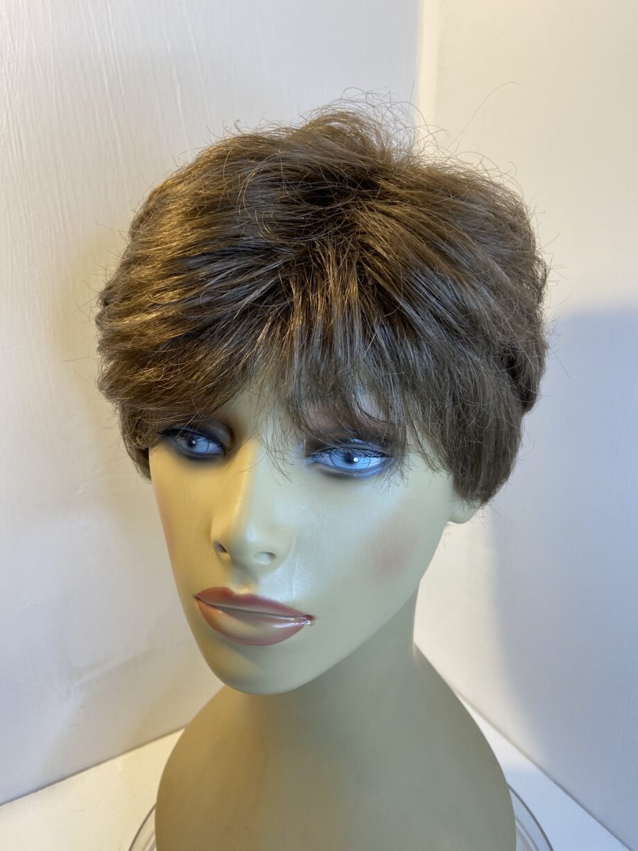 New Paul Young brown short wig. Brss510