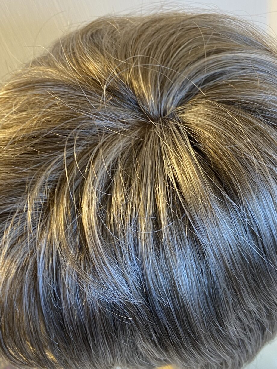 New natural image brown short wig. Bbrss300