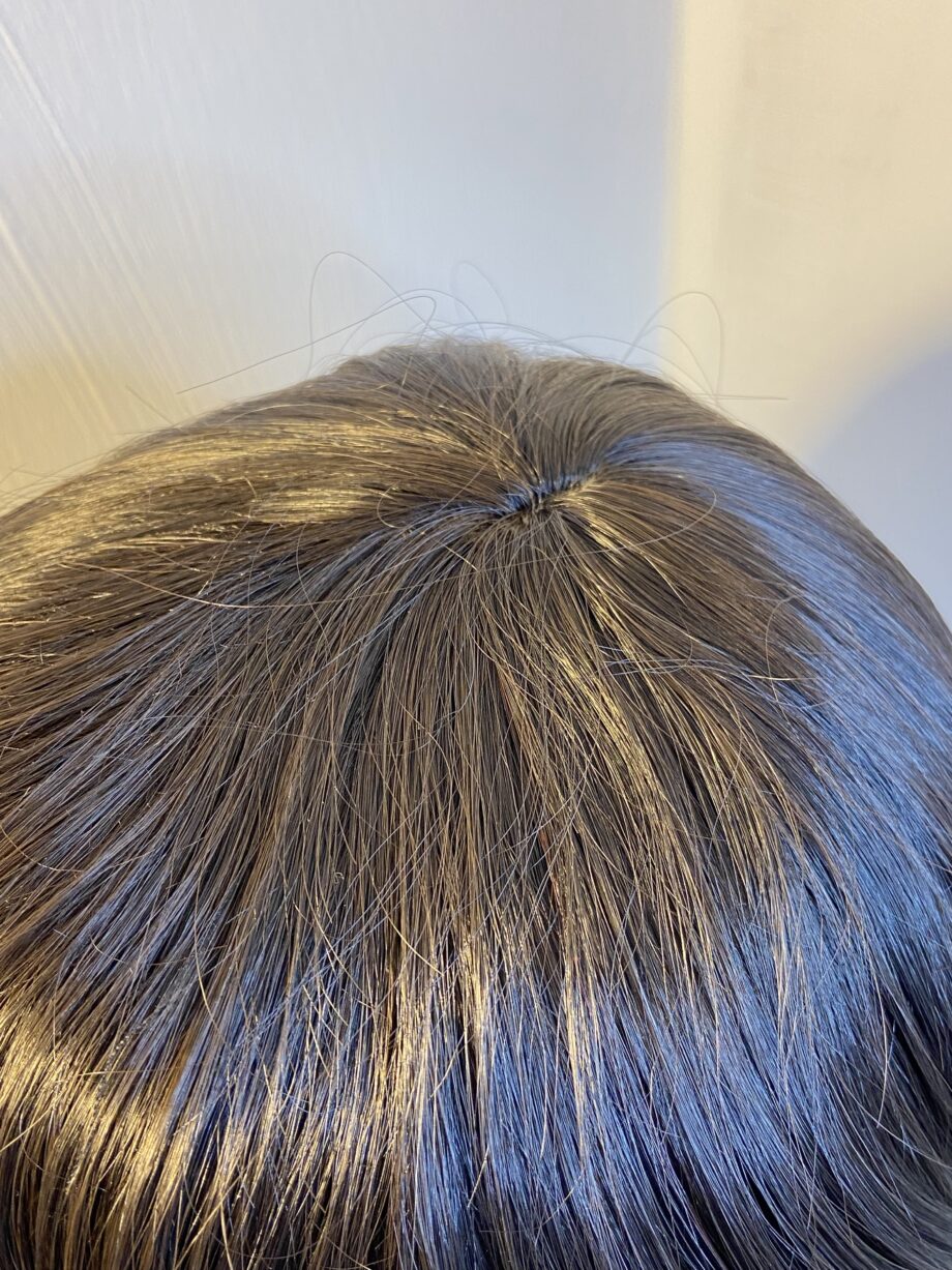 Extra long black/dark brown wig. Blls751