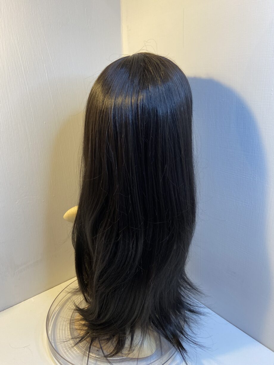 Extra long black/dark brown wig. Blls751