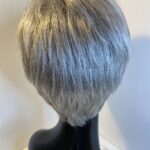 Silver grey short wig. Gss41
