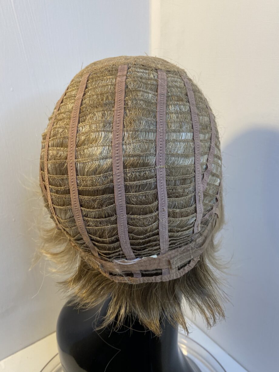 Blonde short stylish  wig. Blss87