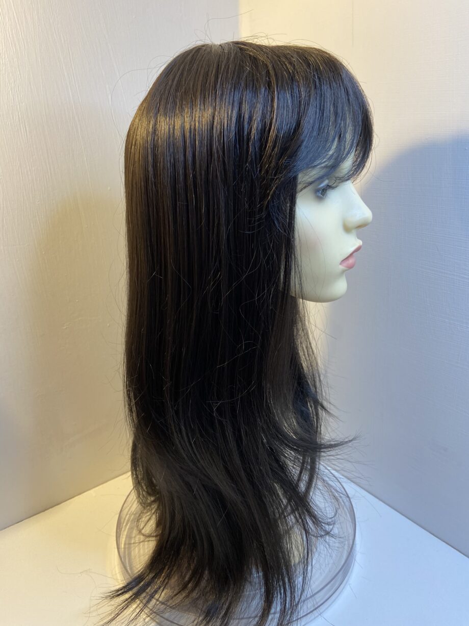 Extra long black/dark brown wig. Blls751