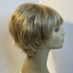Rene of Paris blonde wig. Blss91