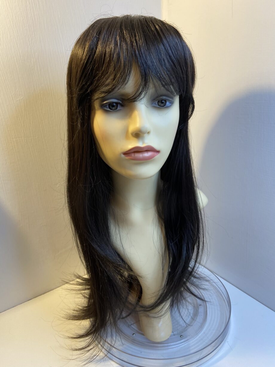 Extra long black/dark brown wig. Blls751